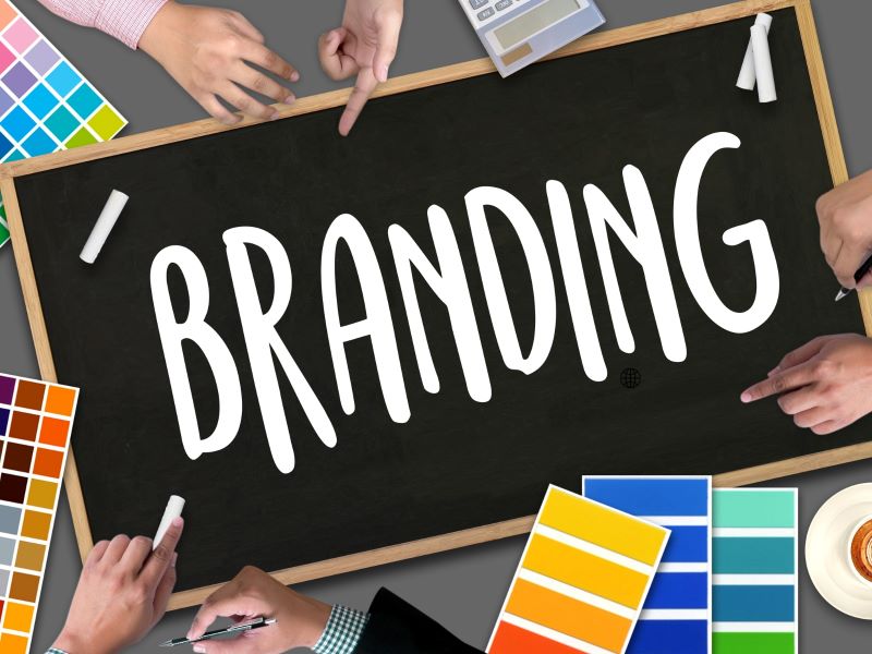 Định vị thương hiệu gi&uacute;p doanh nghiệp lựa chọn phong c&aacute;ch thiết kế website ph&ugrave; hợp