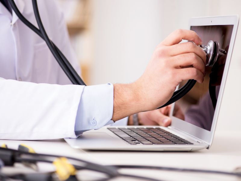 Trang web được x&acirc;y dựng tĩnh gi&uacute;p giảm thiểu c&aacute;c lỗi phần mềm v&agrave; c&aacute;c lỗ hổng bảo mật tr&ecirc;n m&aacute;y chủ